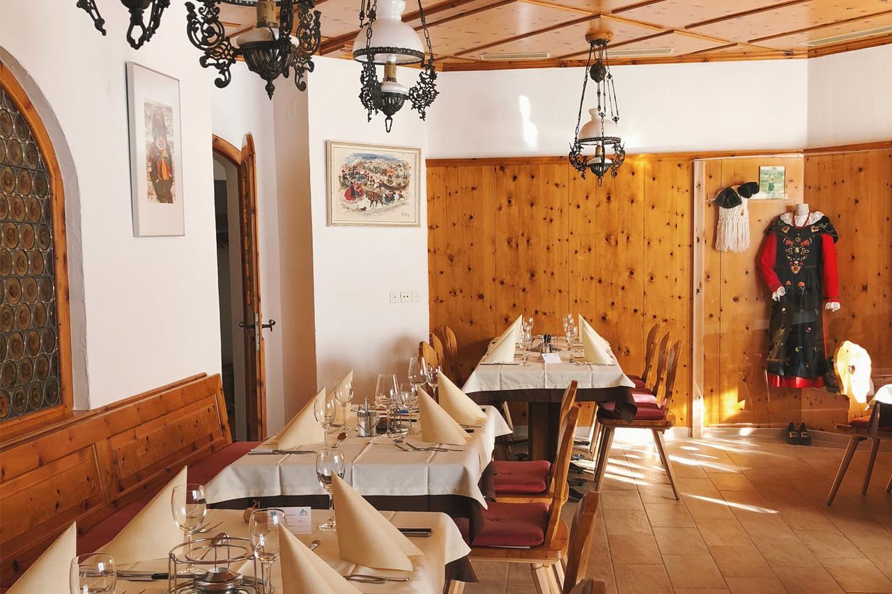 Catrina Hotel Disentis Eksteriør bilde